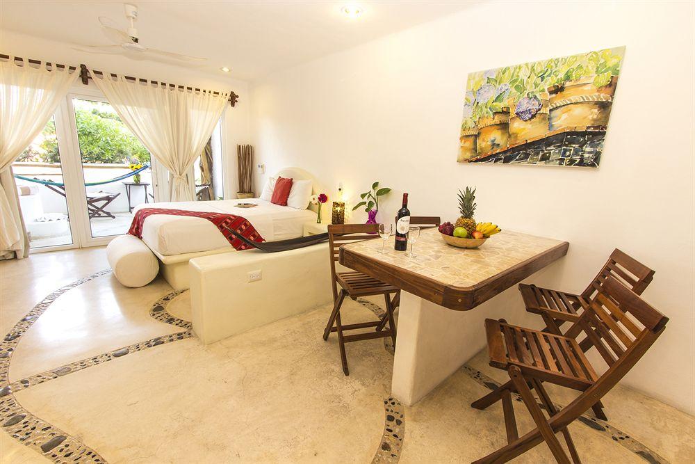 The Blue Pearl Suites Playa del Carmen Zewnętrze zdjęcie